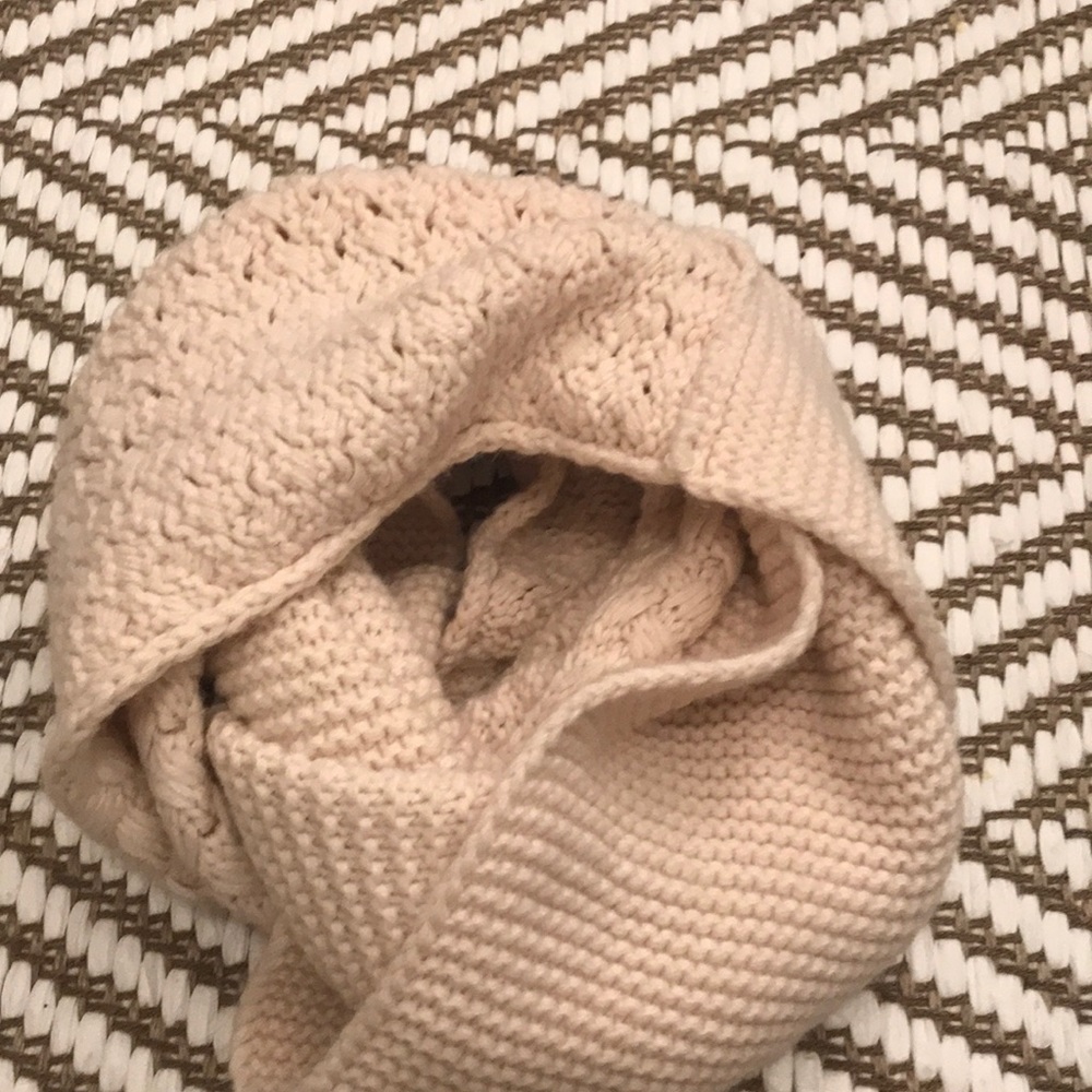 Banana Republic thick scarf